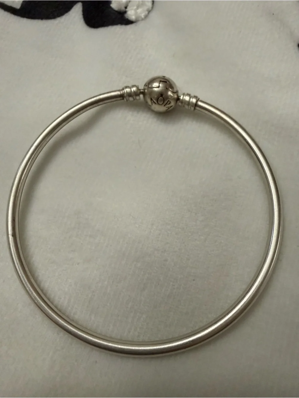 Pandora Silver Round Clasp Bangle Bracelet